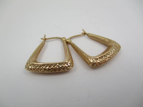 Gold Ear Tops And Studs Earring's Collection - YouTube